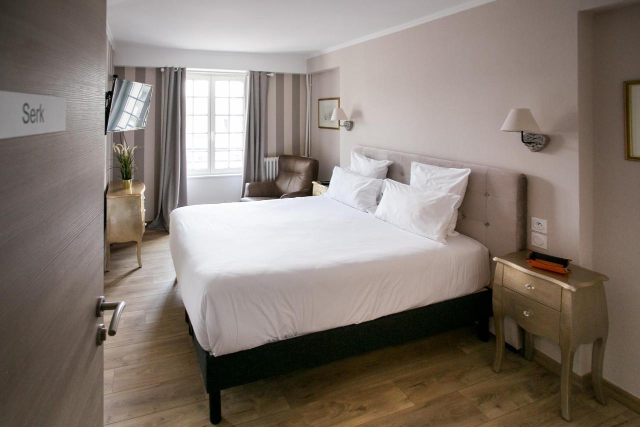 Le Cotentin Appart'Hotels & Restaurant Le Cot' Portbail Dış mekan fotoğraf